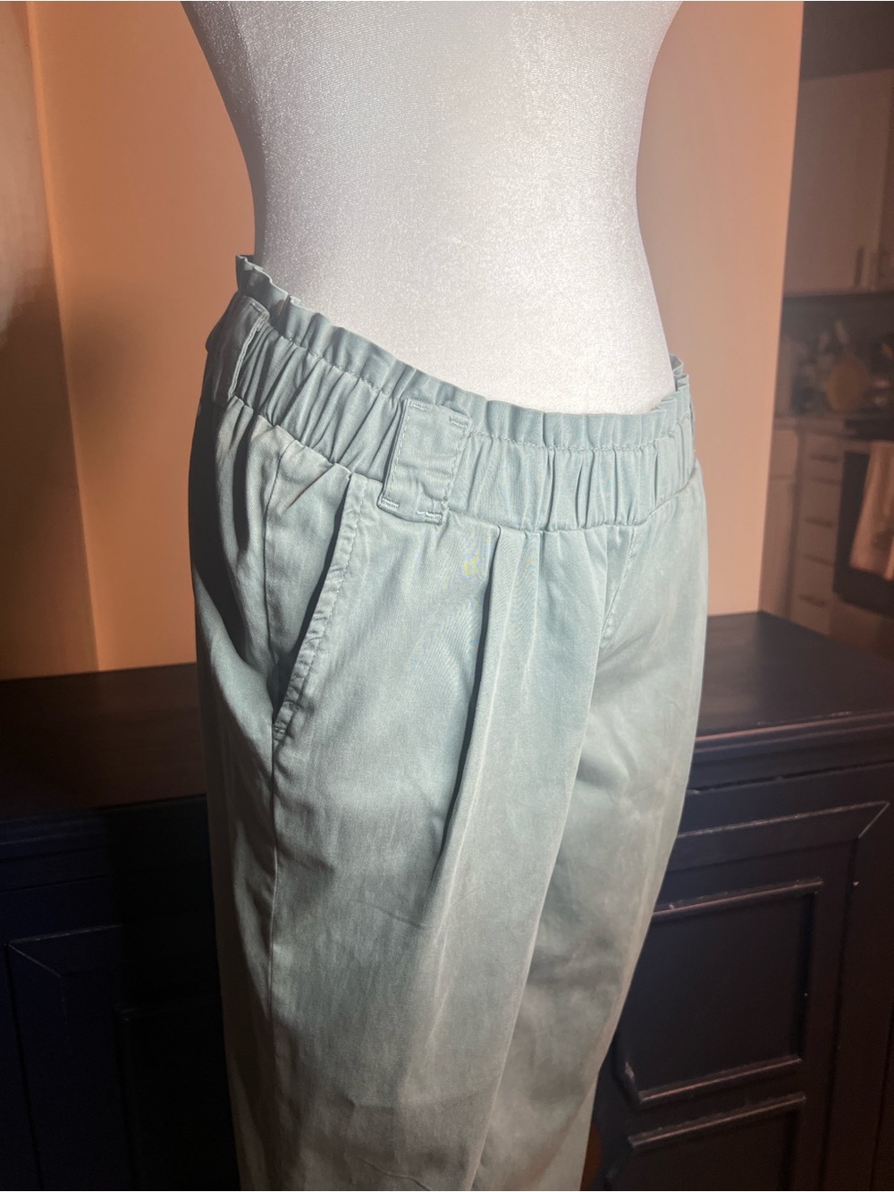 Seraphine Maternity Sage Green Elastic-Waist Chinos US2 UK6 FR36 DE34
